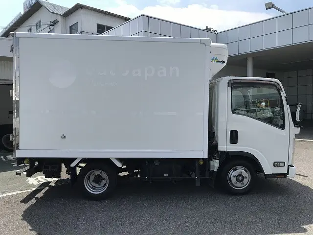 いすゞ エルフ TPG-NLR85AN(2WD)の写真5