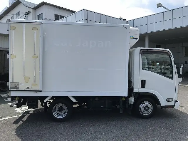 いすゞ エルフ TPG-NLR85AN(2WD)の写真12