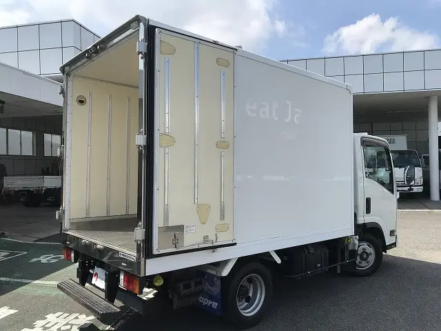 いすゞ エルフ TPG-NLR85AN(2WD)の写真15