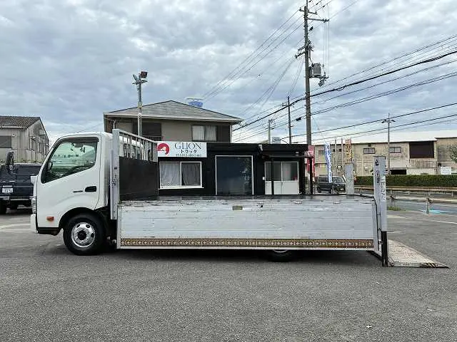 日野 デュトロ TKG-XZU712M(2WD)の写真11