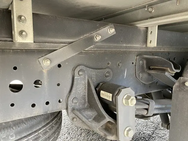 いすゞ エルフ TRG-NPR85AN(2WD)の写真21