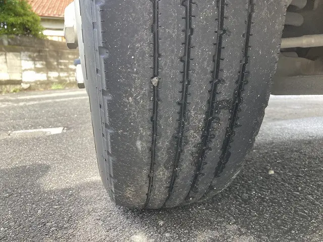 いすゞ エルフ TRG-NPR85AN(2WD)の写真24