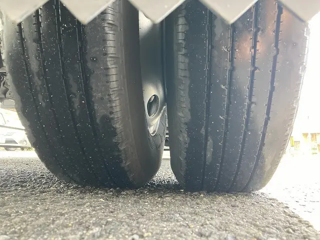 いすゞ エルフ TRG-NPR85AN(2WD)の写真30