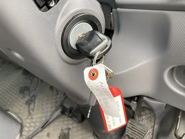 いすゞ エルフ TRG-NPR85AN(2WD)の写真43
