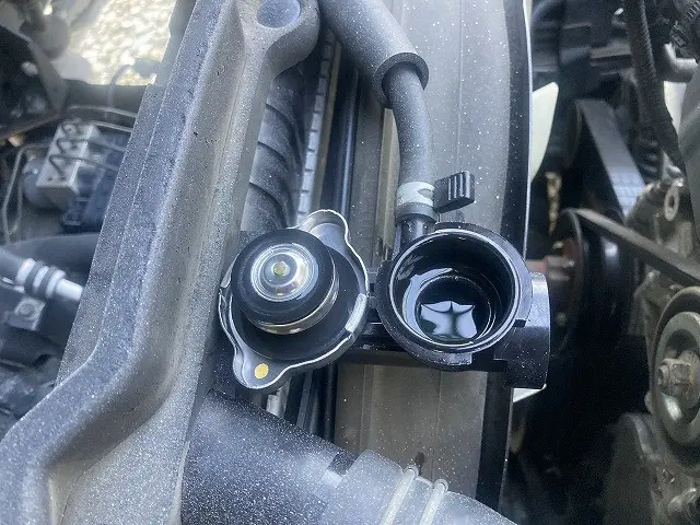 いすゞ エルフ TRG-NKR85A(2WD)の写真17