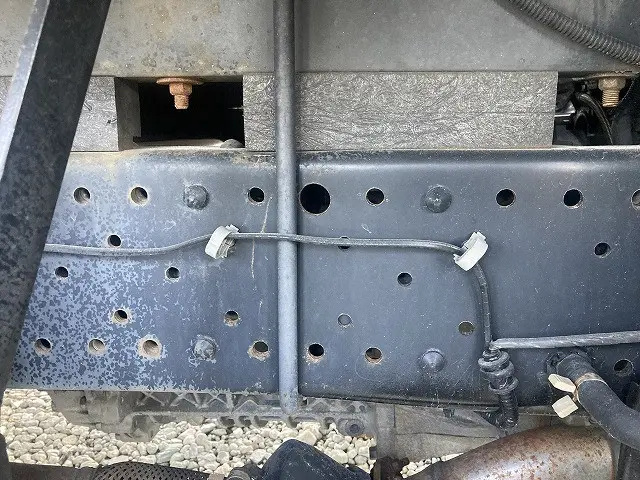 いすゞ エルフ TRG-NKR85A(2WD)の写真35