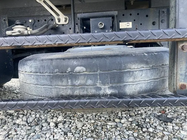 いすゞ エルフ TRG-NKR85A(2WD)の写真45