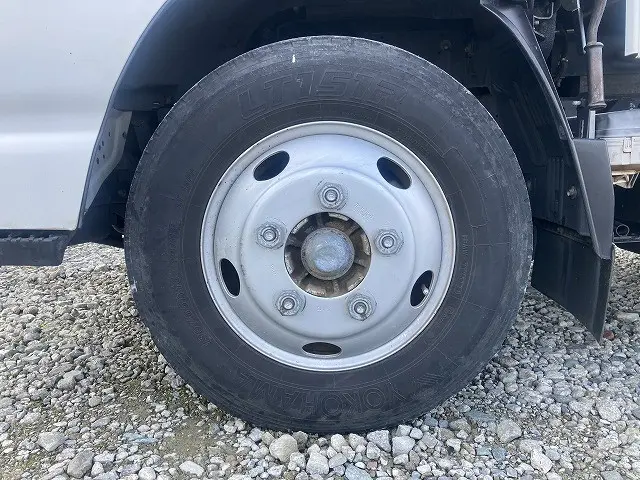 いすゞ エルフ TRG-NKR85A(2WD)の写真47