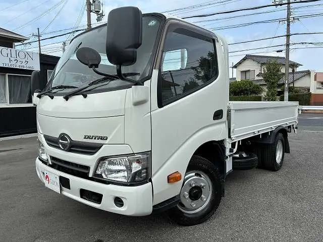 日野 デュトロ TKG-XZU605M(2WD)の写真1