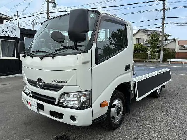 日野 デュトロ TKG-XZU605M(2WD)の写真9