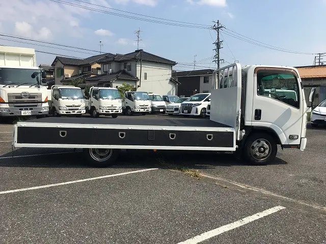 いすゞ エルフ TKG-NPR85AR(2WD)の写真12