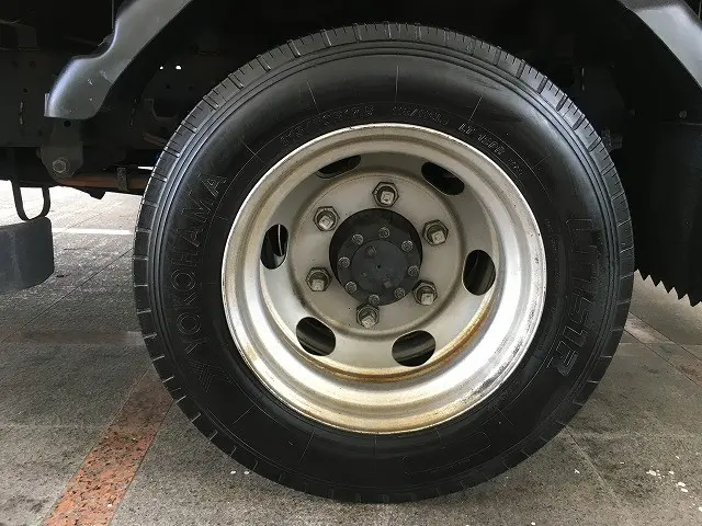 いすゞ エルフ TKG-NPR85AR(2WD)の写真31