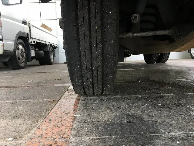 いすゞ エルフ TKG-NPR85AR(2WD)の写真34