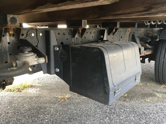 いすゞ エルフ TKG-NPR85AR(2WD)の写真44