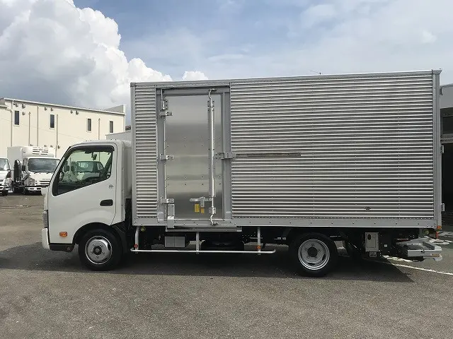 日野 デュトロ 2RG-XZU710M(2WD)の写真4