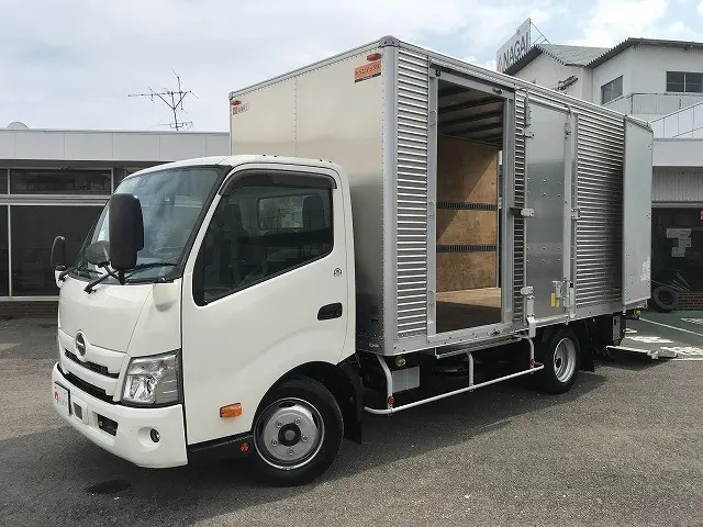 日野 デュトロ 2RG-XZU710M(2WD)の写真9