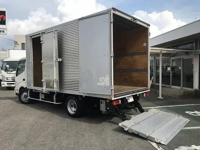日野 デュトロ 2RG-XZU710M(2WD)の写真13