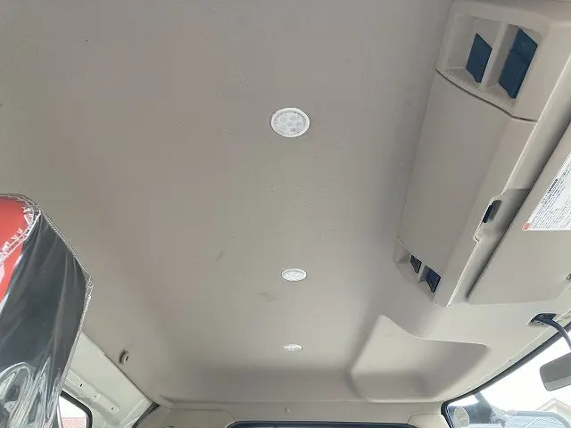 日野 レンジャー 2KG-FC2ABA(2WD)の写真36