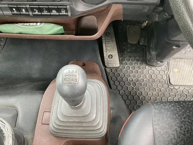 日野 レンジャー 2KG-FC2ABA(2WD)の写真44