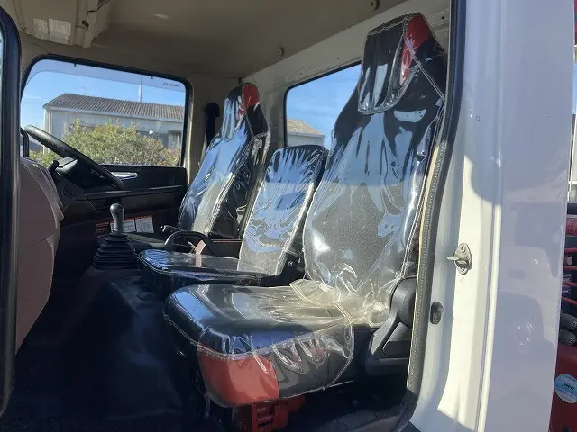 日野 レンジャー 2KG-FC2ABA(2WD)の写真36