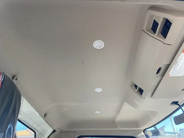 日野 レンジャー 2KG-FC2ABA(2WD)の写真37