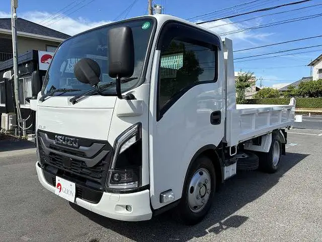 いすゞ エルフ 2RG-NKR88AT(2WD)の写真9