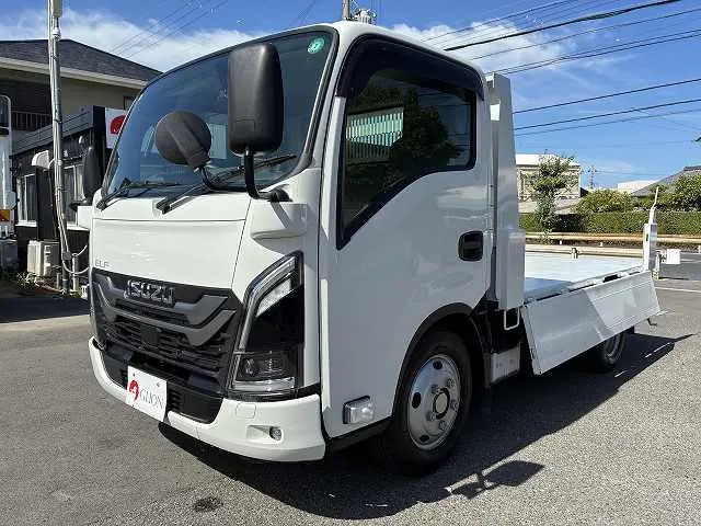 いすゞ エルフ 2RG-NKR88AT(2WD)の写真16