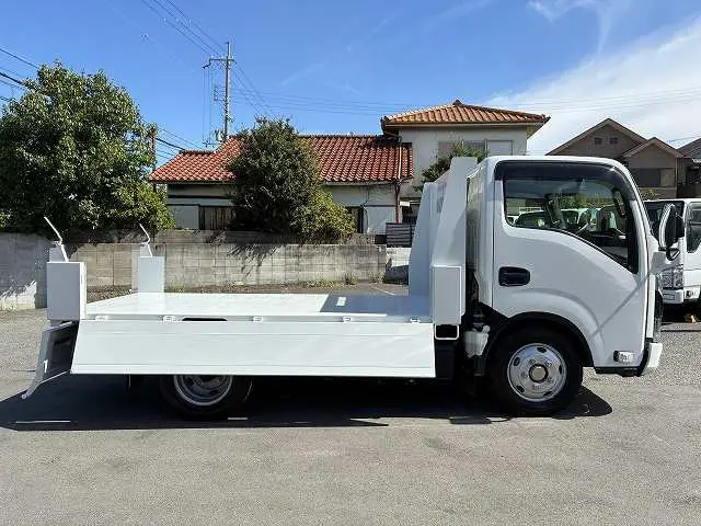 いすゞ エルフ 2RG-NKR88AT(2WD)の写真19