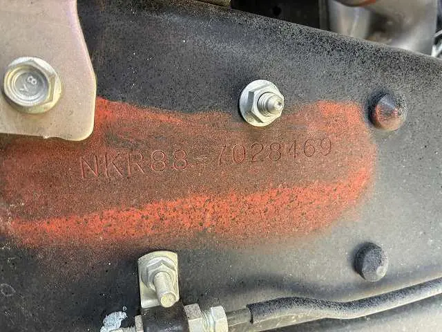 いすゞ エルフ 2RG-NKR88AT(2WD)の写真26