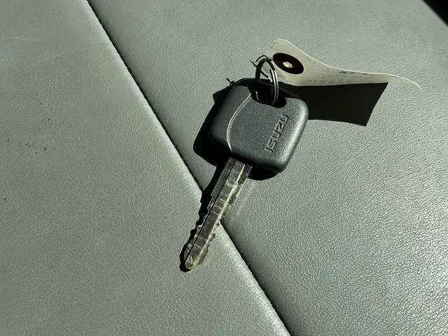 いすゞ エルフ 2RG-NKR88AT(2WD)の写真50