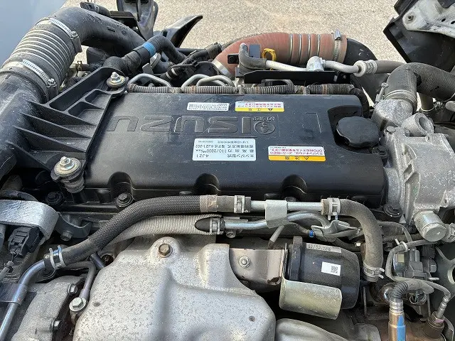 いすゞ エルフ 2RG-NKR88AD(2WD)の写真48
