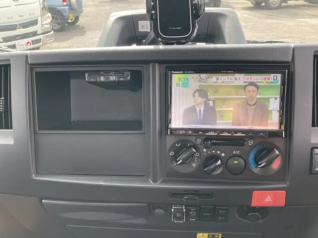 いすゞ エルフ 2RG-NPR88AN(2WD)の写真34