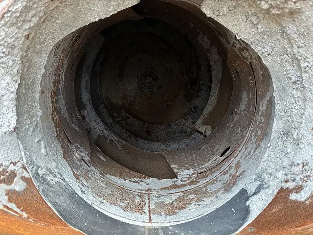 いすゞ フォワード LKG-FTR90S2(2WD)の写真11