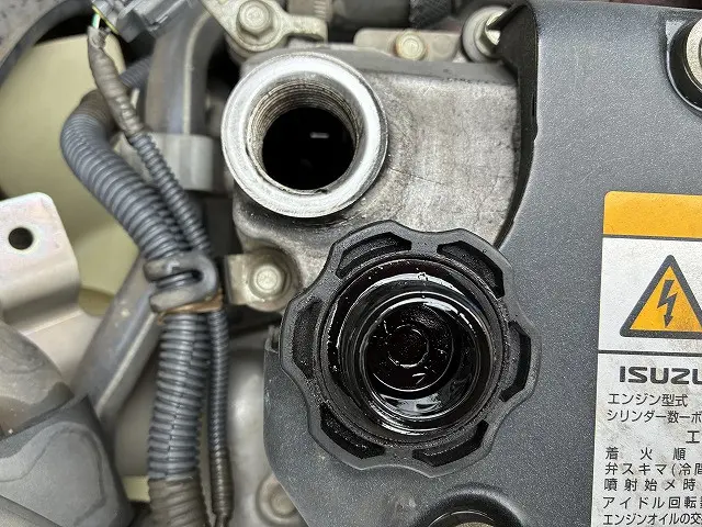 いすゞ フォワード LKG-FTR90S2(2WD)の写真21