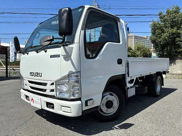 いすゞ エルフ TRG-NJR85A(2WD)の写真1