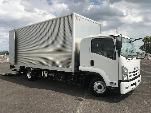 いすゞ フォワード 2PG-FRR90S2(2WD)の写真10