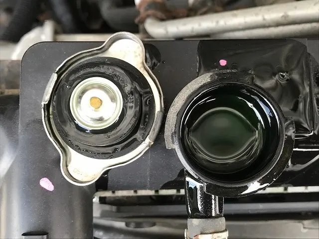 いすゞ フォワード 2PG-FRR90S2(2WD)の写真26