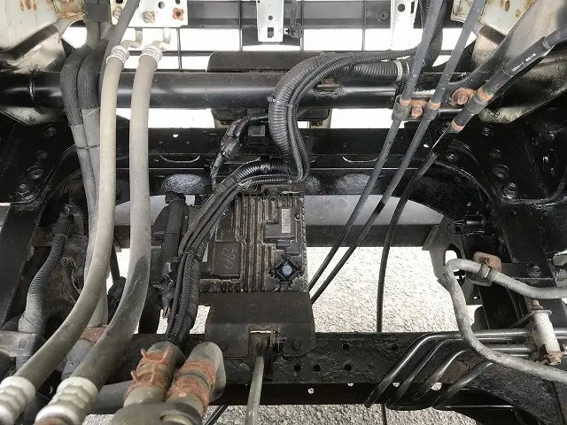 いすゞ フォワード 2PG-FRR90S2(2WD)の写真28