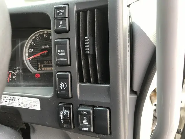 いすゞ フォワード 2PG-FRR90S2(2WD)の写真40