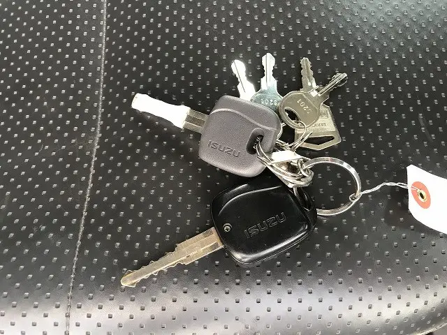 いすゞ フォワード 2PG-FRR90S2(2WD)の写真45