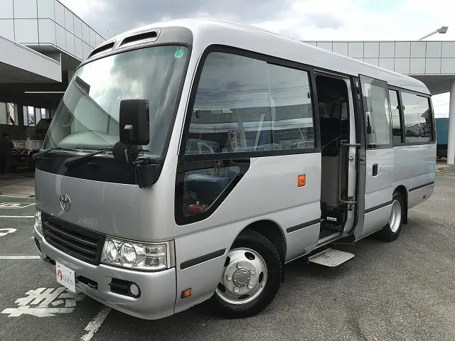 トヨタ コースター SKG-XZB40(2WD)の写真1
