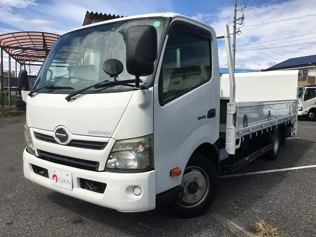 日野 デュトロ SKG-XZU710M(2WD)の写真1