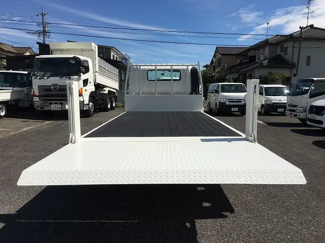 日野 デュトロ SKG-XZU710M(2WD)の写真17