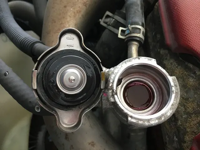 日野 デュトロ SKG-XZU710M(2WD)の写真32