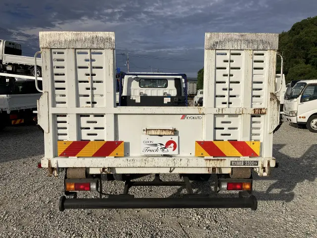 三菱 キャンター TPG-FEB80(2WD)の写真7