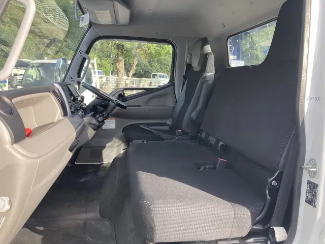 三菱 キャンター TPG-FEB80(2WD)の写真25