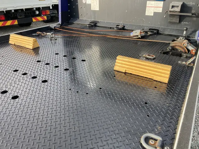 三菱 キャンター TPG-FEB80(2WD)の写真28