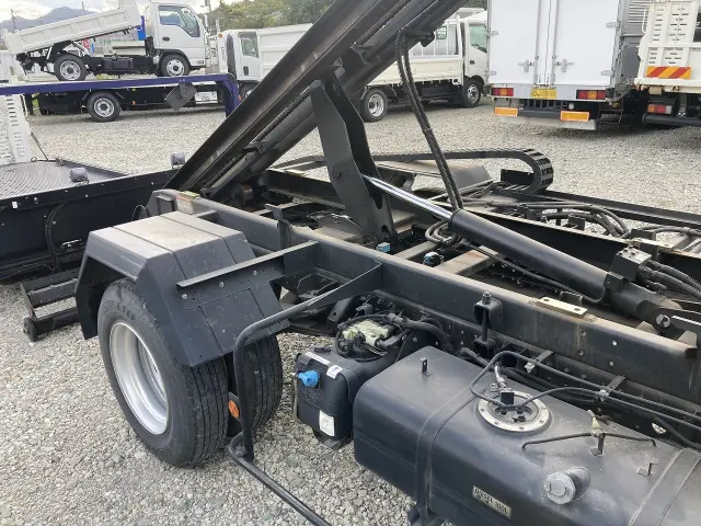 三菱 キャンター TPG-FEB80(2WD)の写真38