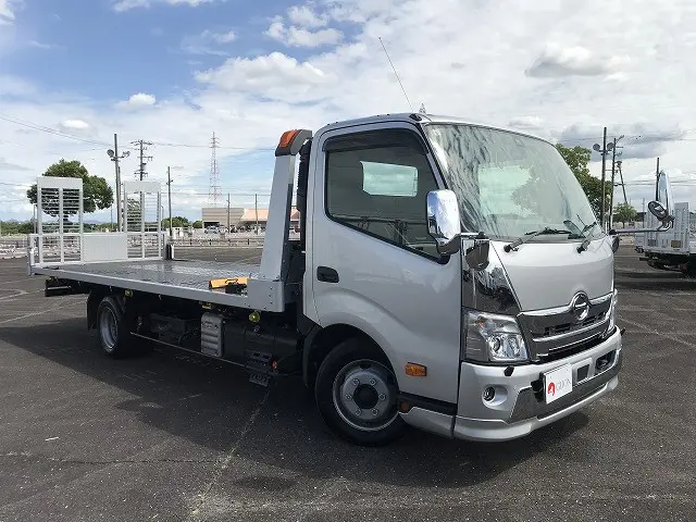 日野 デュトロ 2RG-XZU722M(2WD)の写真3