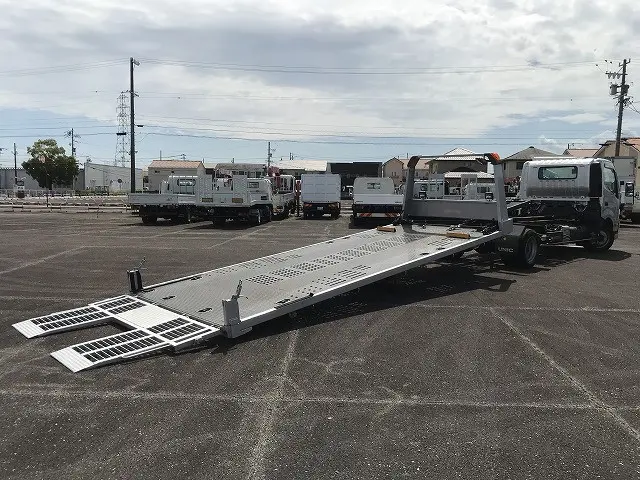 日野 デュトロ 2RG-XZU722M(2WD)の写真15